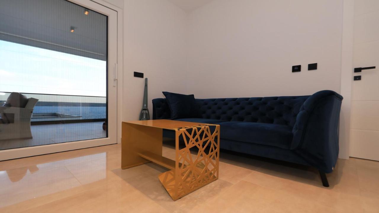 Adastra Apartments Масленица Экстерьер фото
