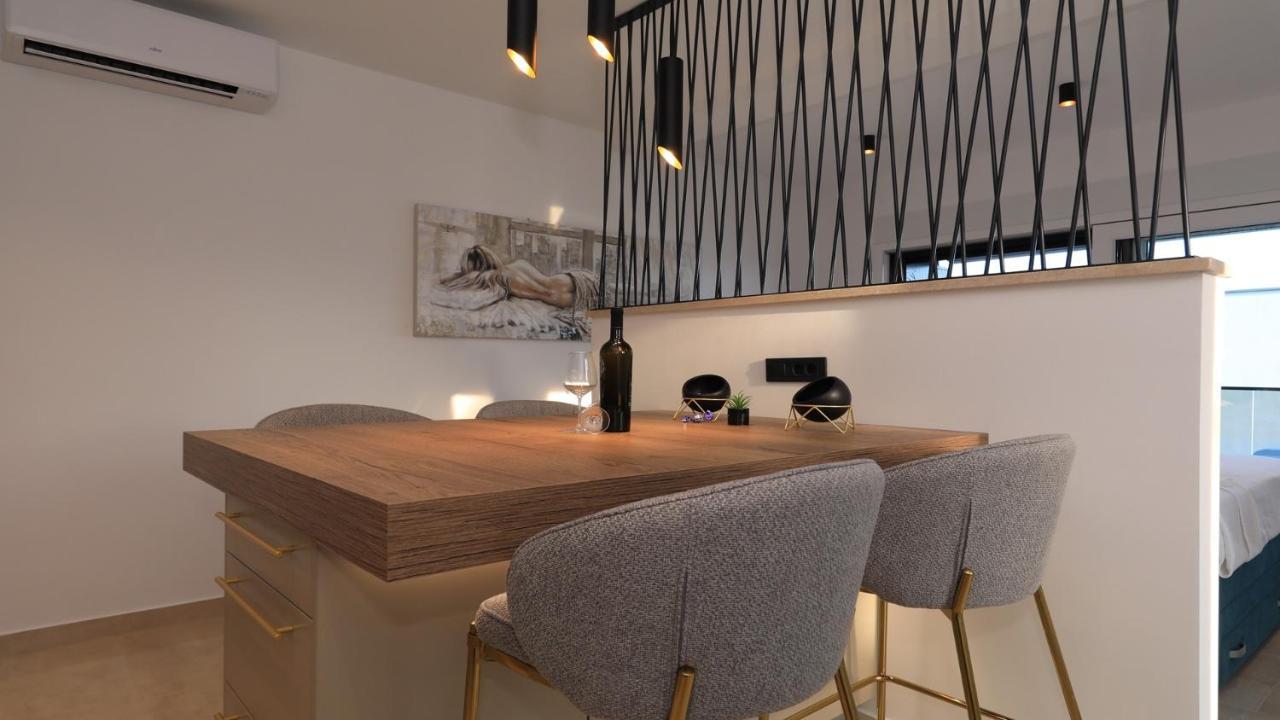 Adastra Apartments Масленица Экстерьер фото